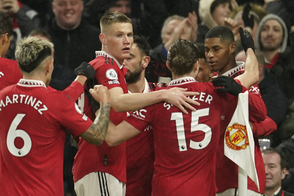 球队吸引了 球队吸引了